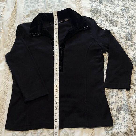 Black Collared V-Neck Pullover with Beaded Trim - Small - Picture 6 of 9